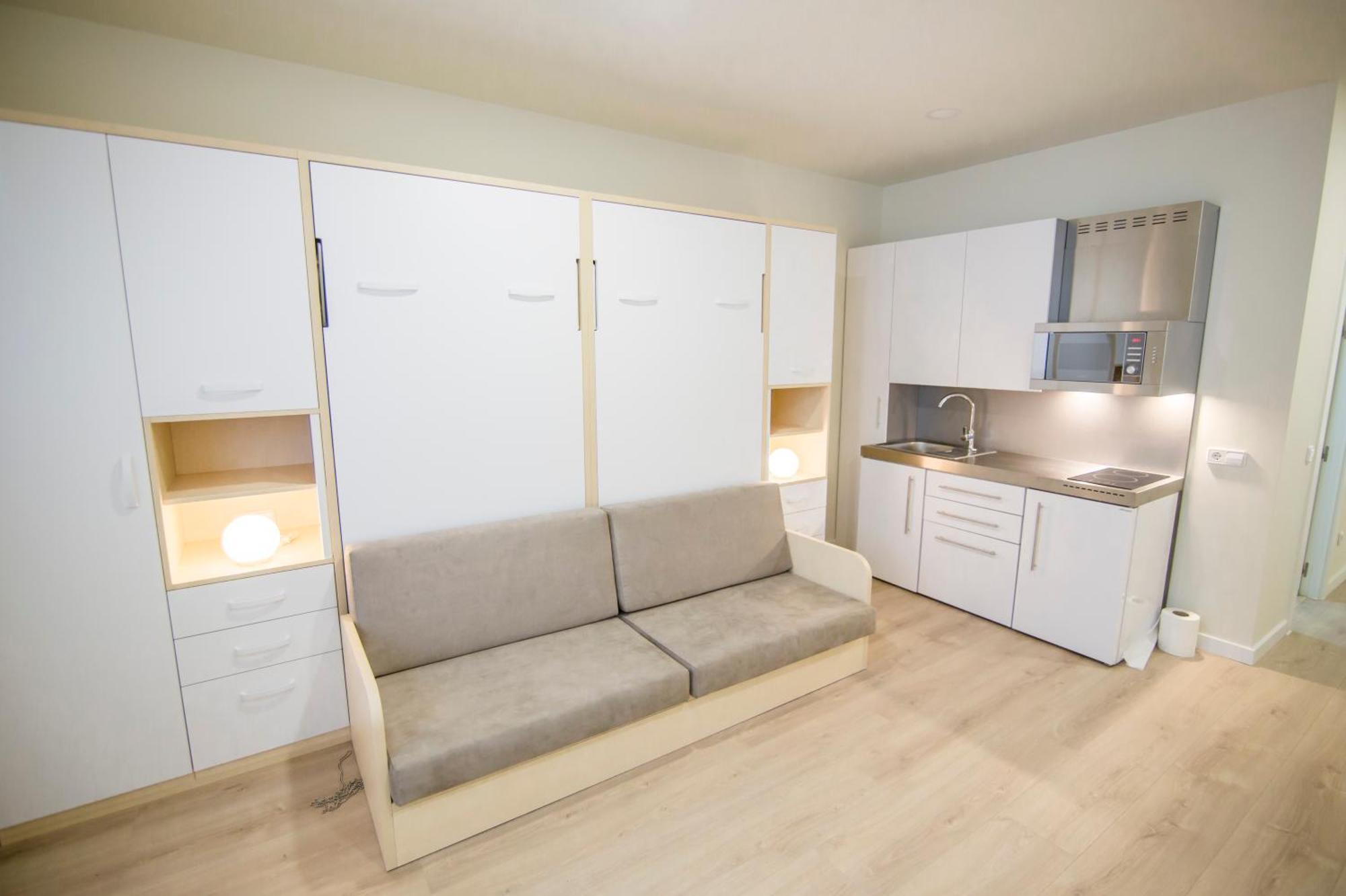 Apartamentos Plaza De Santiago - Estudios Turisticos - 1 Llave Pinto Eksteriør bilde