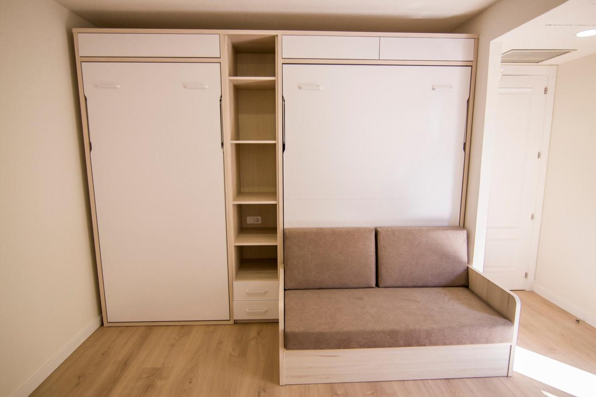 Apartamentos Plaza De Santiago - Estudios Turisticos - 1 Llave Pinto Eksteriør bilde
